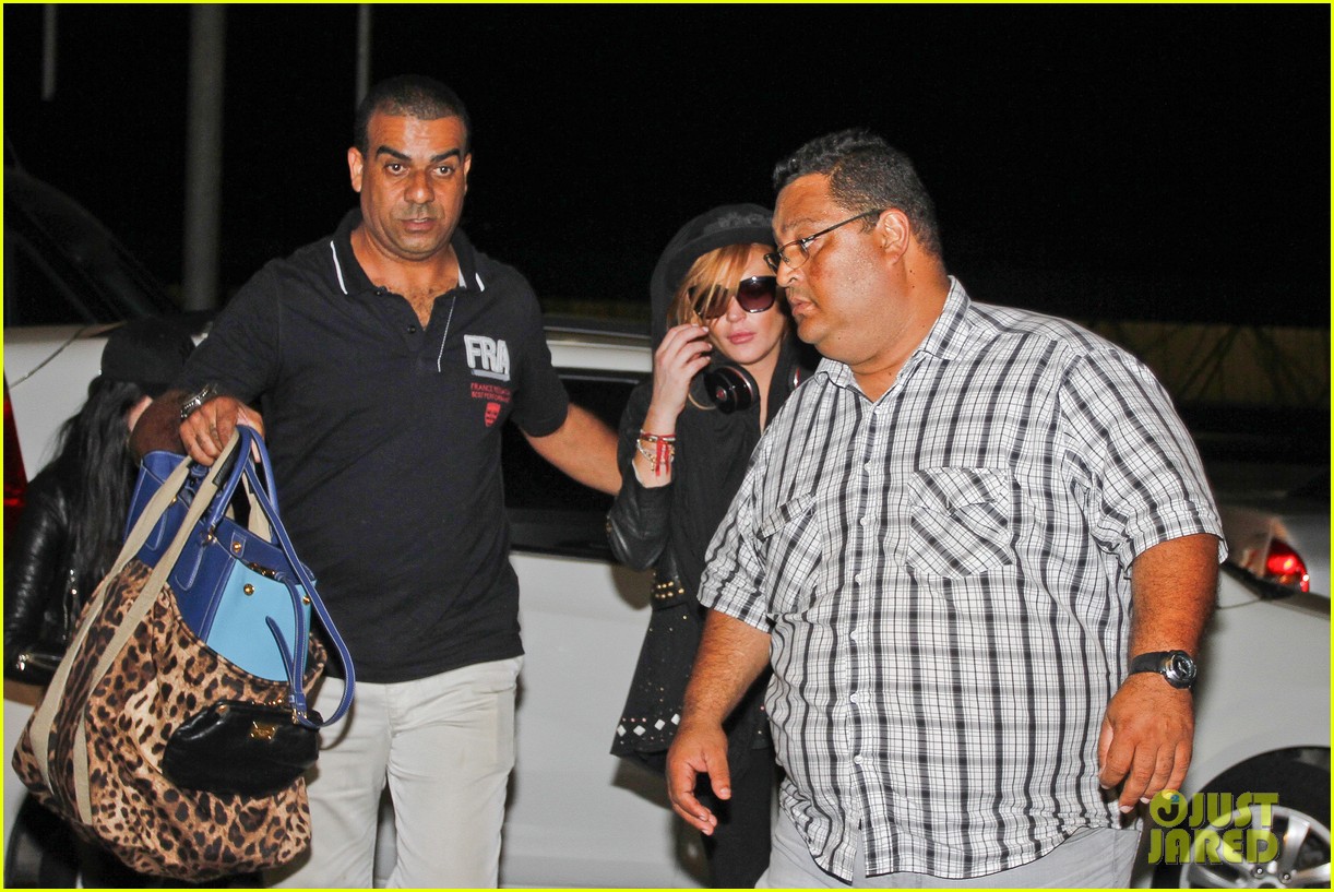 Lindsay Lohan Bikini Beach Babe In Brazil Photo 2842700 Bikini