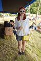 cara delevingne douglas booth mulberry wilderness picnic 03