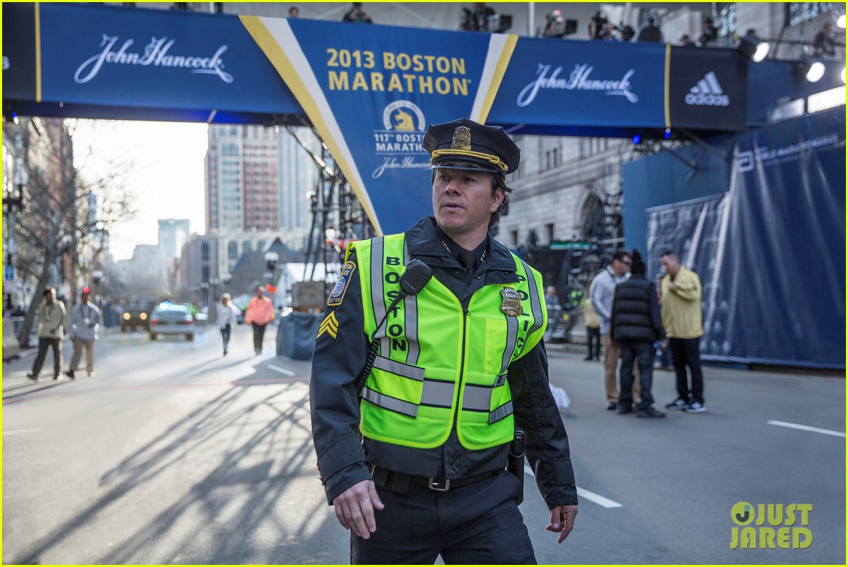 mark wahlberg patriots day official trailer 033808631