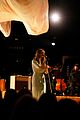 florence the machine debut hunger live on the voice 06