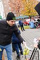 zachary quinto helps distribute food with city harvest ahead of thanksgiving 07