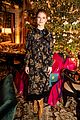 rose leslie ellie bamber tory burch holiday party 02