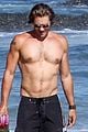 chad michael murray shirtless at the beach 05