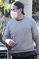 colin farrell masks up trip to gas station 02