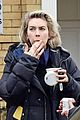 vanessa kirby house hunting with mystery man 04