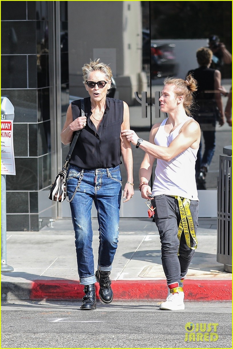 sharon stone with her son roan 034586058