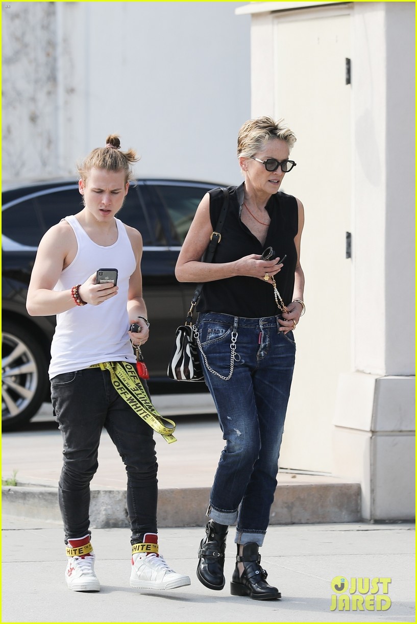 sharon stone with her son roan 044586059