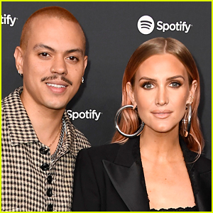 Ashlee Simpson Gives Birth, Welcomes Baby Boy with Evan Ross!