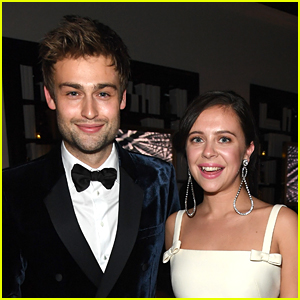 Douglas Booth & Bel Powley Are Engaged - See the Ring!