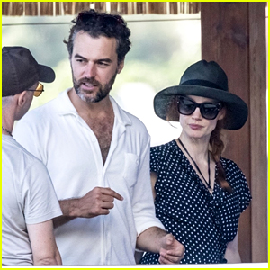 Jessica Chastain Runs Into Another Famous Star While Vacationing in Italy with Husband Gian Luca Passi de Preposulo