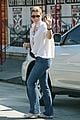 jessica biel taking pictures with camera 04