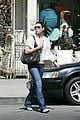 jessica biel taking pictures with camera 14