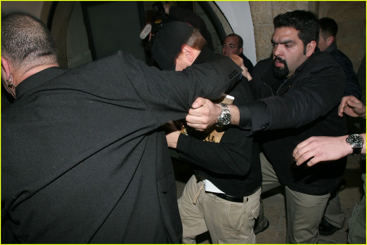 Photo leonardo dicaprio israel 05 Photo 2415701 Just Jared