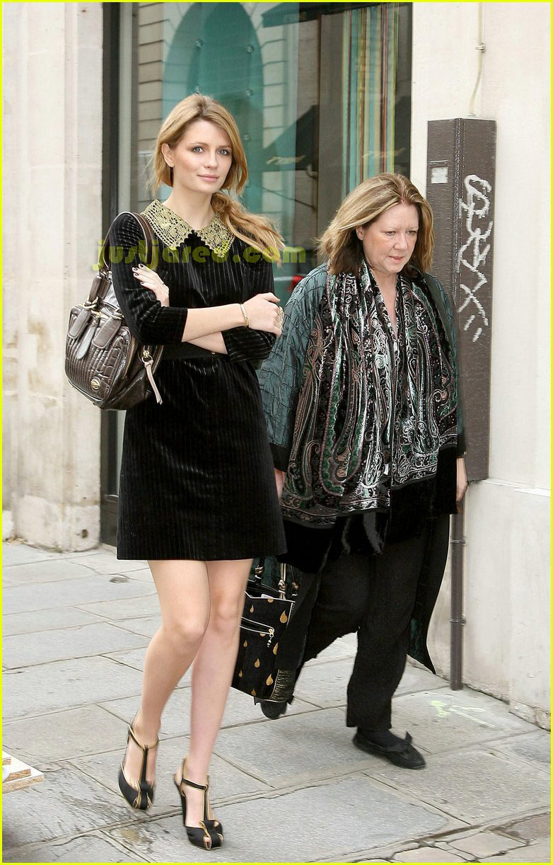 Mischa’s Shopping Date with Mom: Photo 2416680 | Mischa Barton Photos