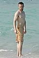 03 ryan gosling shirtless