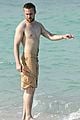 10 ryan gosling shirtless