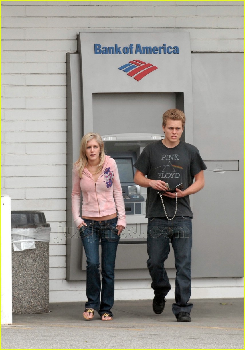 Heidi & Spencer Make Out the ATM Photo 124111 Heidi Montag