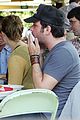 greg laswell mandy moore holding hands 06