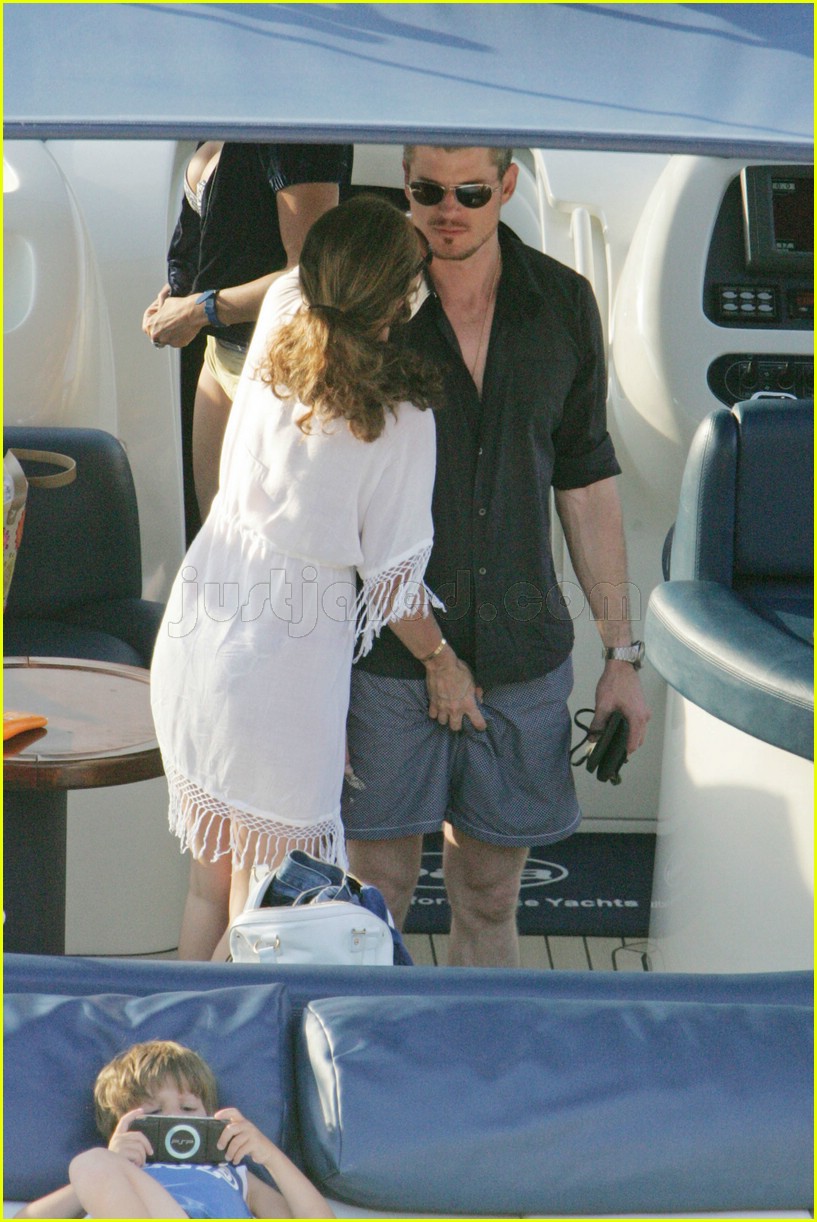 McSteamy's Crotch Gets McGrabbed: Photo 467001 | Photos | Just Jared ...