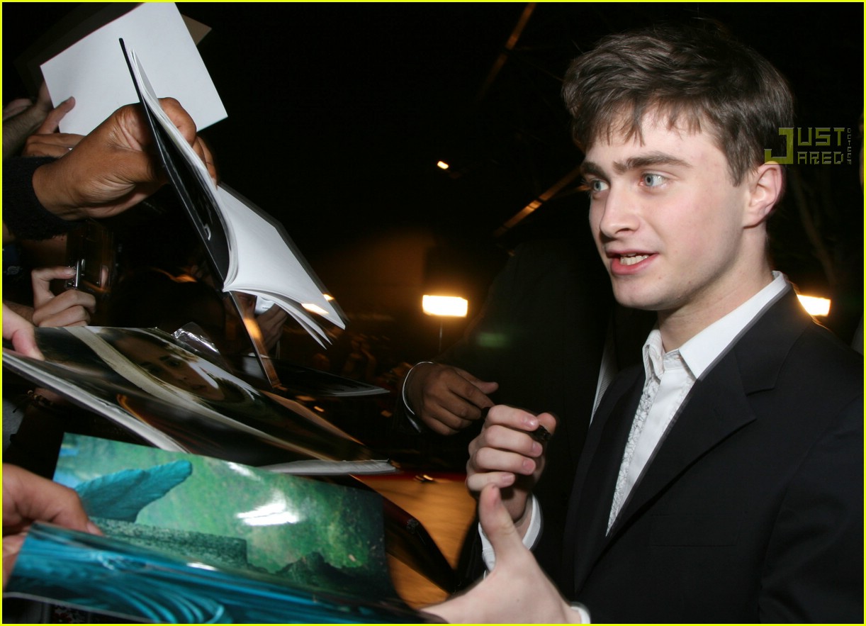 ZDV2 Playing Cards Retro by December Boys – Rare Playing Cards, image size:1222x883