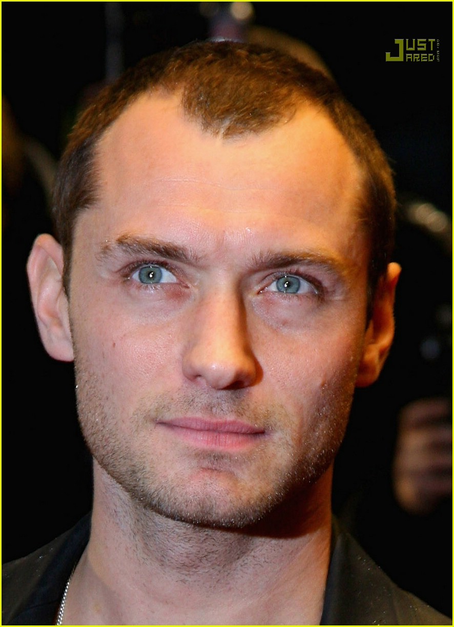 jude law sleuth premiere 23