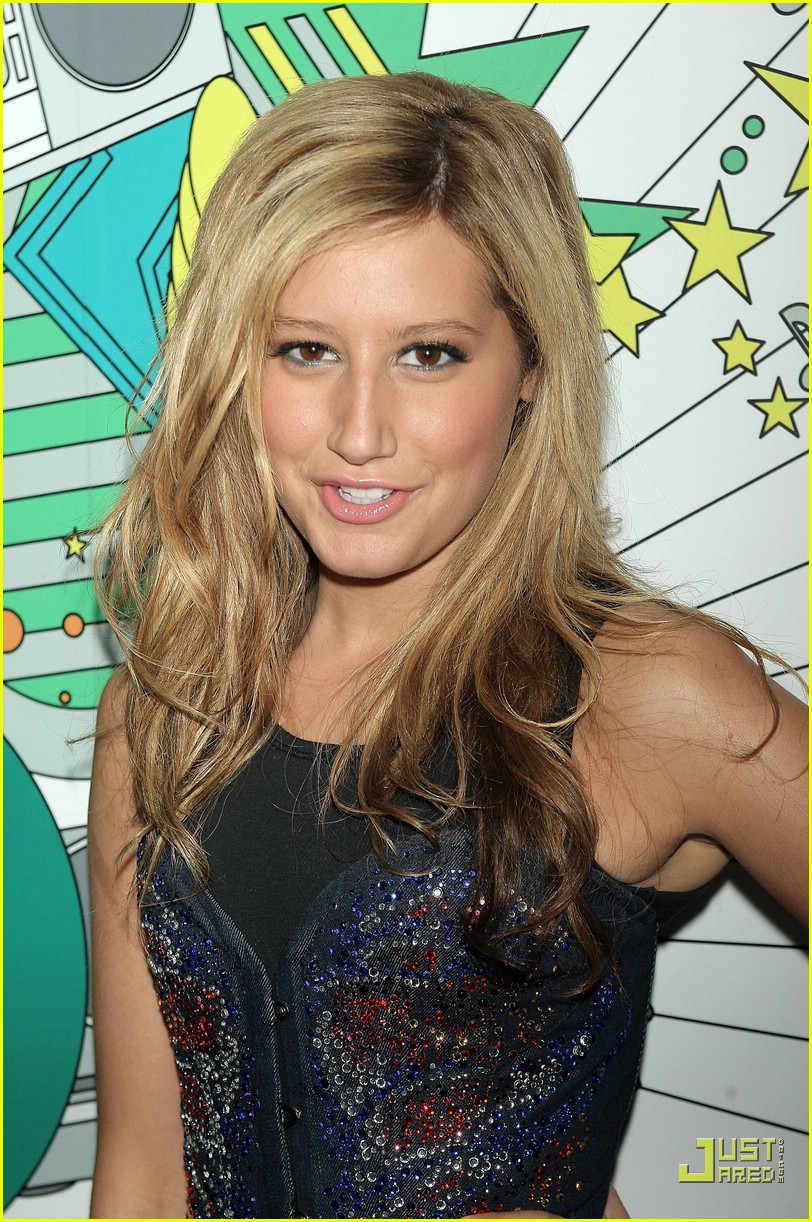 ashley tisdale favorite songs 2007 017763461