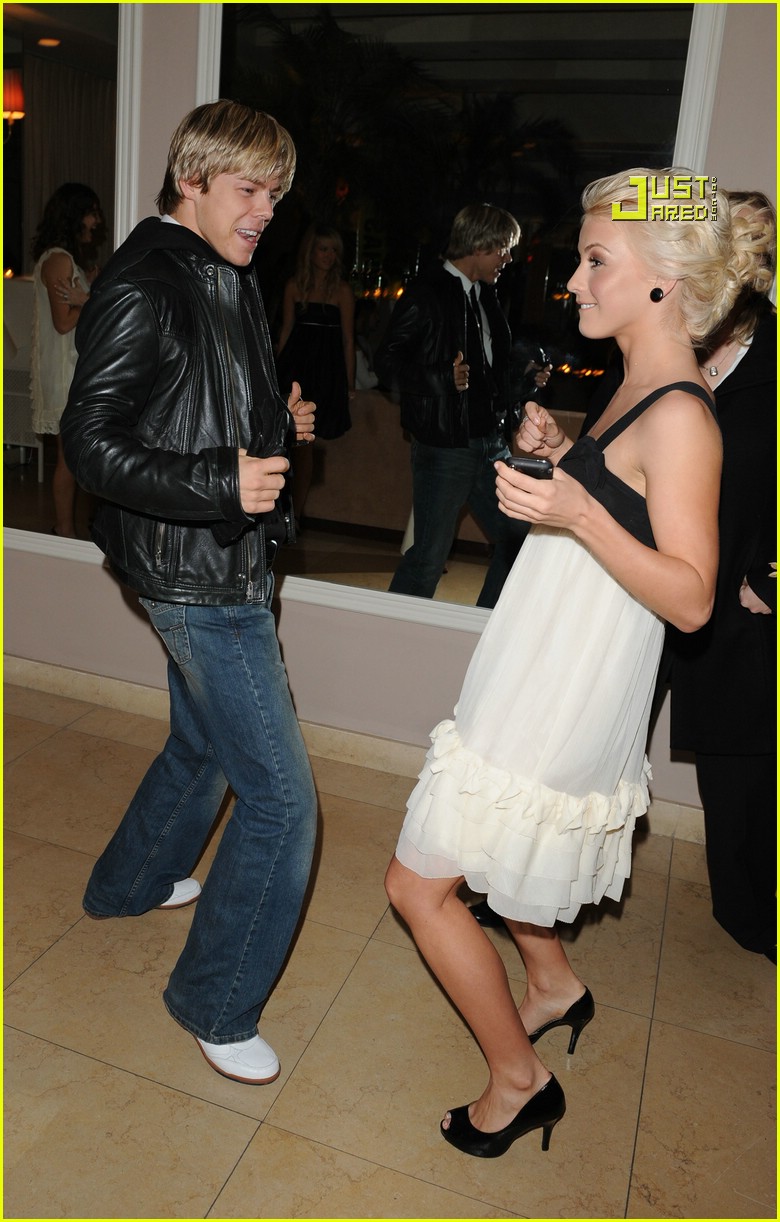 helio castroneves julianne hough party 44800841