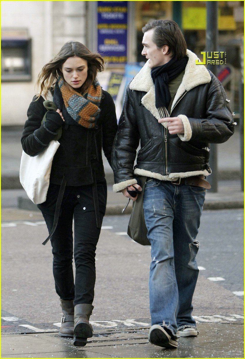 Keira Knightley Needs Cash: Photo 799261 | Photos | Just Jared