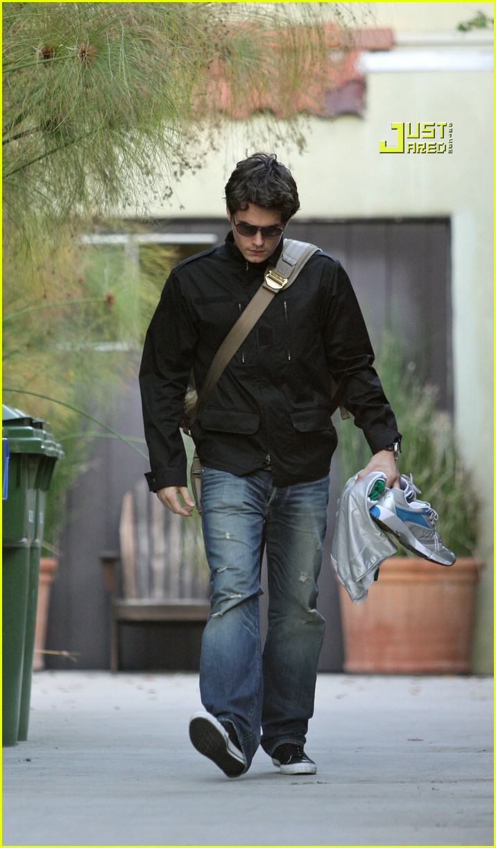 John Mayer Sweatin' To The Oldies: Photo 797981 | Photos | Just Jared ...