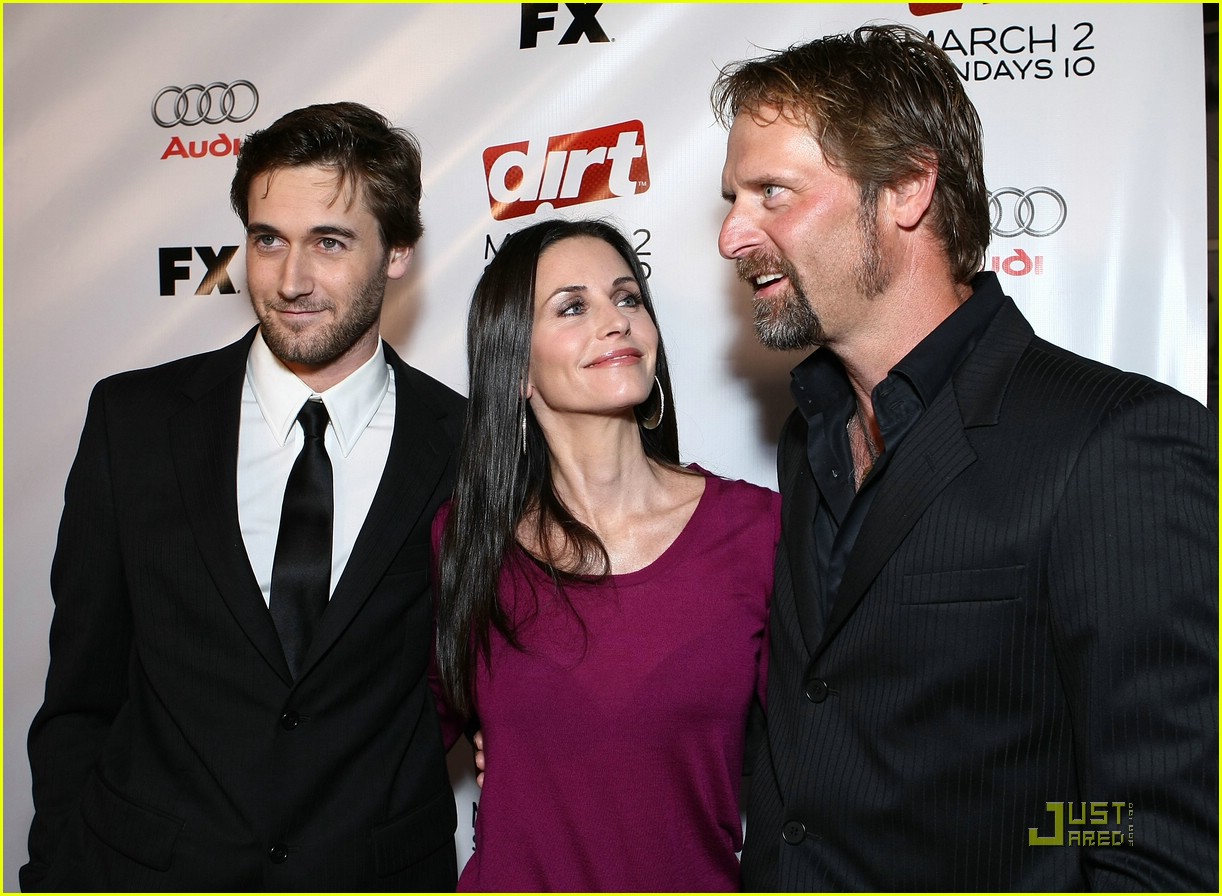 Courteney Cox Dishes the Dirt Photo 965331 Photos Just Jared