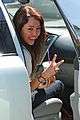 miley cyrus peace sign 07