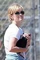 reese witherspoon pigs out 08