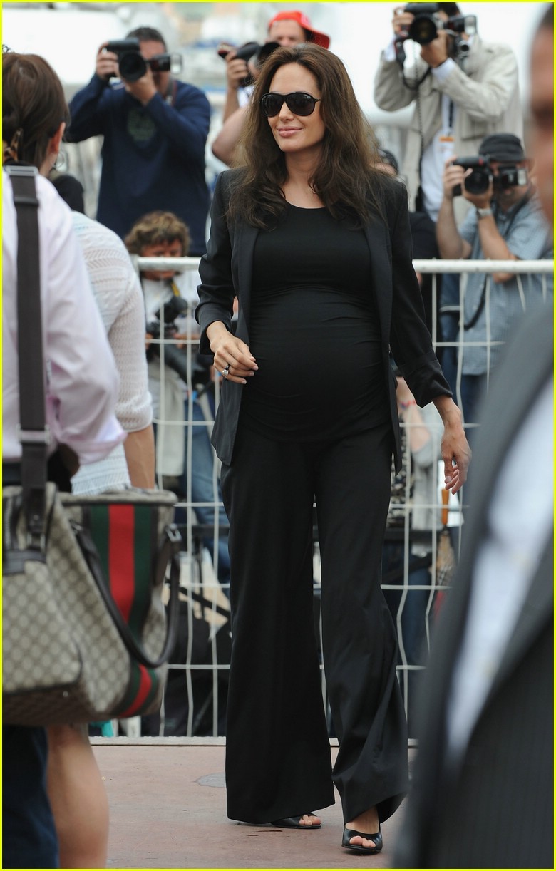 angelina jolie cannes changeling photocall 051140081