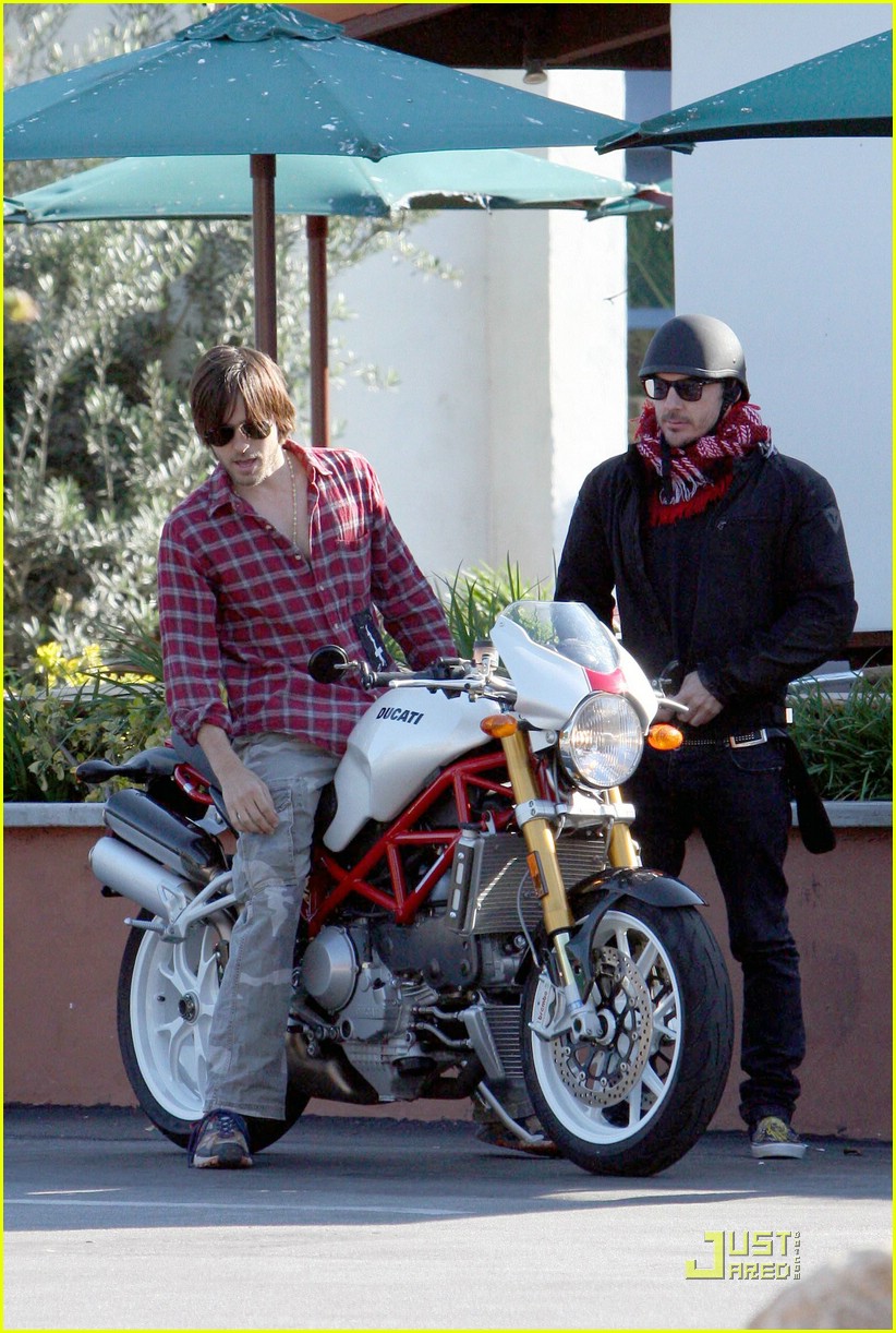 jared leto motorcycle 091158031