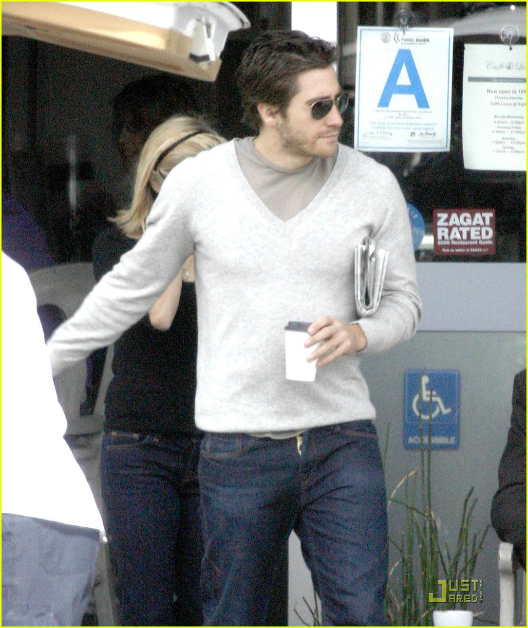 reese witherspoon jake gyllenhaal luxxe 021159711