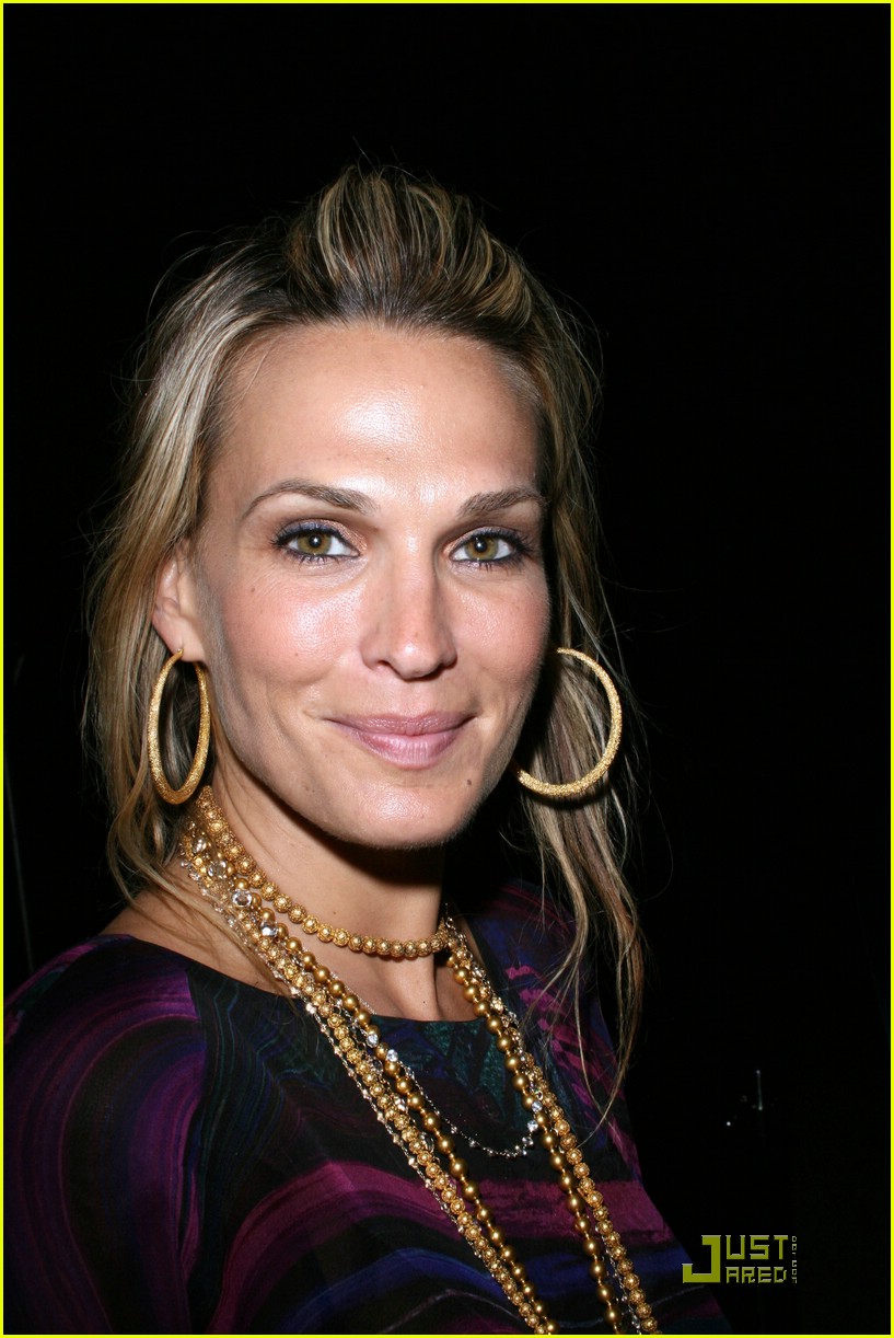 molly sims capture the night 051186751
