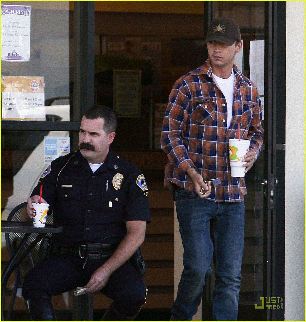 Shia Labeouf Makes Robek's Run from the Cops Photo 1291781 Shia