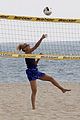 kate hudson beach volleyball 08