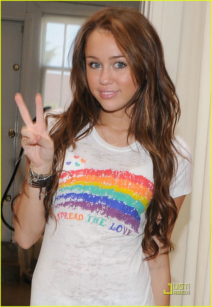miley cyrus shopping intuition harmony lane 021367461