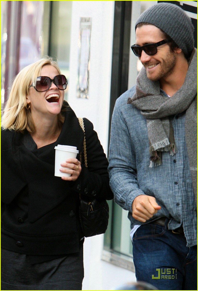 Reese & Jake are London Lovers Photo 1479411 Jake Gyllenhaal, Reese(00)