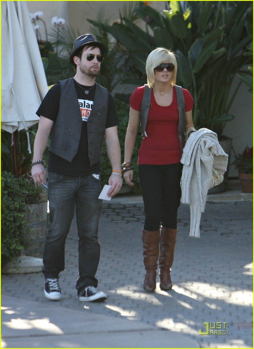 David Cook \u0026 Kimberly Caldwell: Still Going Strong! : Photo 1530331 | David  Cook, Kimberly Caldwell Photos | Just Jared: Entertainment News, image size:890x1222