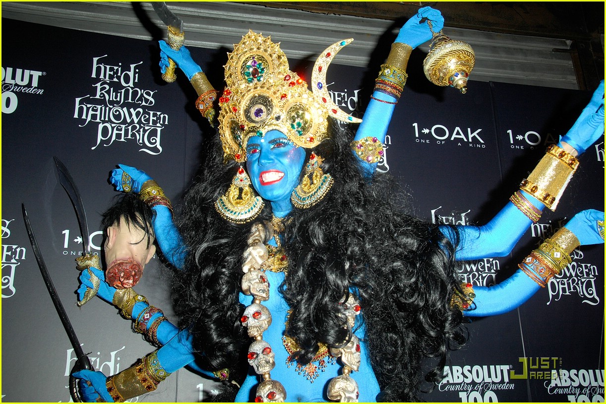 heidi klum blue indian goddess halloween 081523501