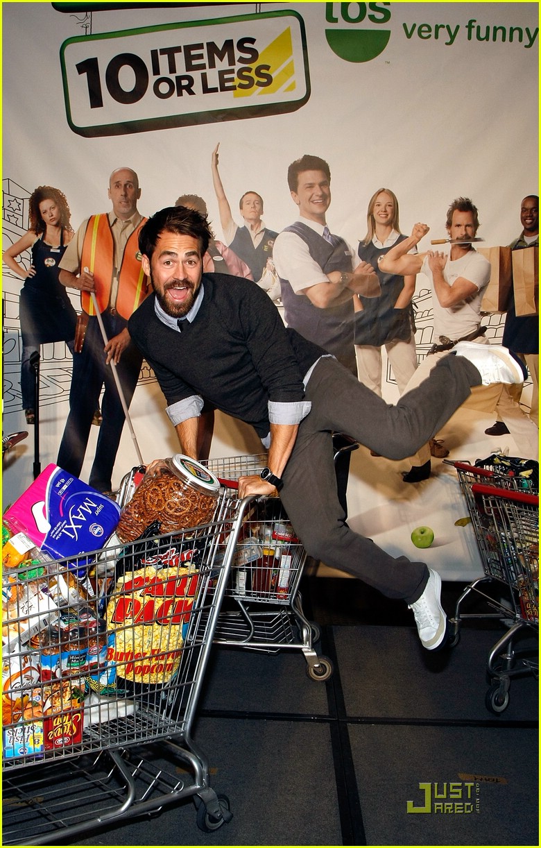 kyle howard shopping cart 12