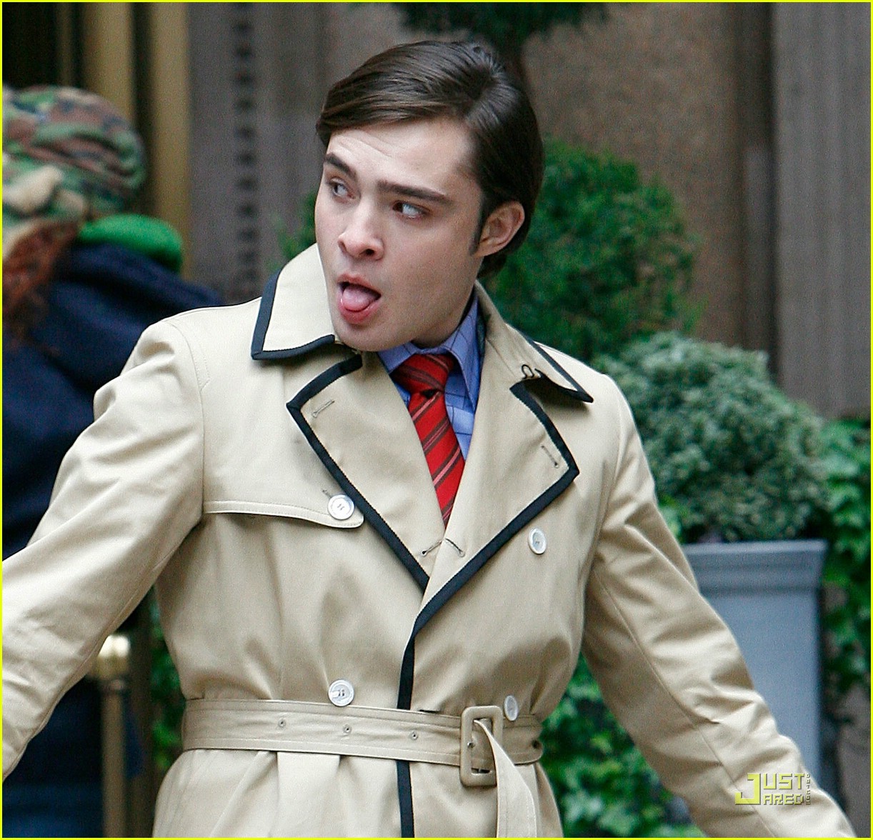 ed westwick leighton meester tongues out 041555891