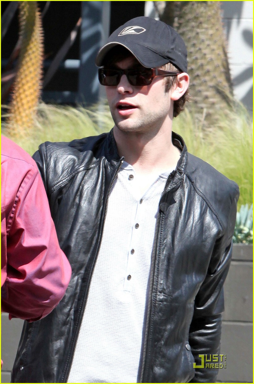 chace crawford west hollywood apartment 041824041