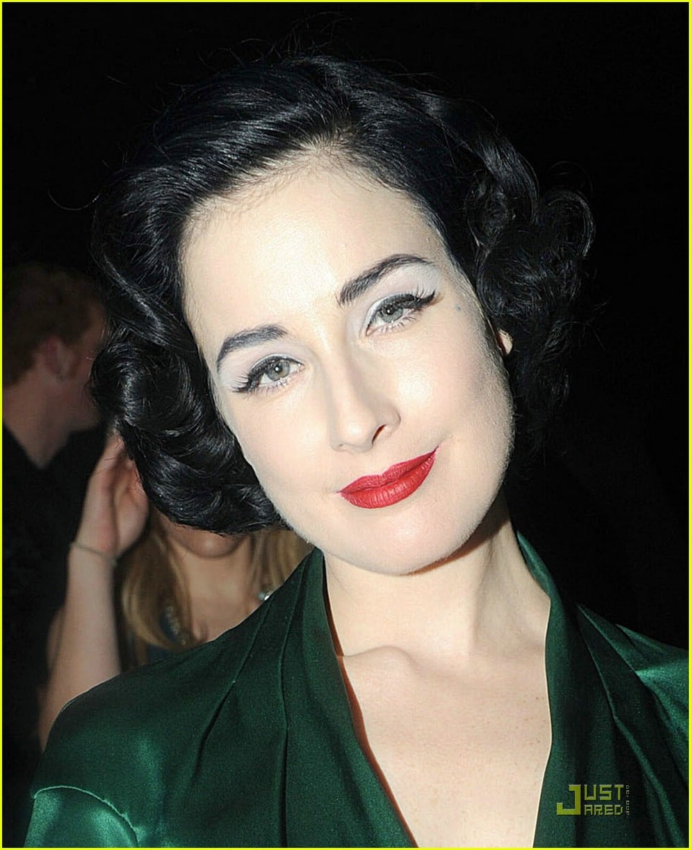 Dita Von Teese is Especially Etoile: Photo 1819891 | Dita Von Teese Photos  | Just Jared: Entertainment News