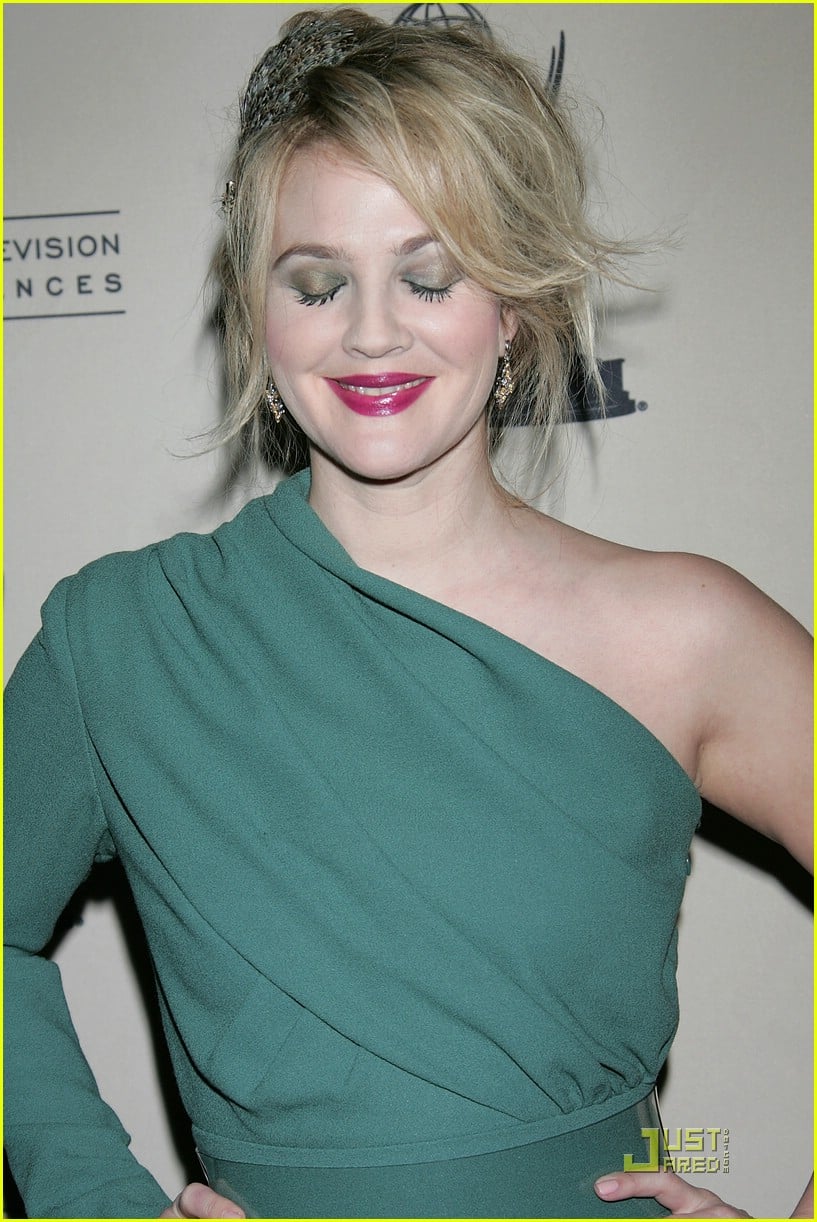 drew barrymore panel discussion 021861421