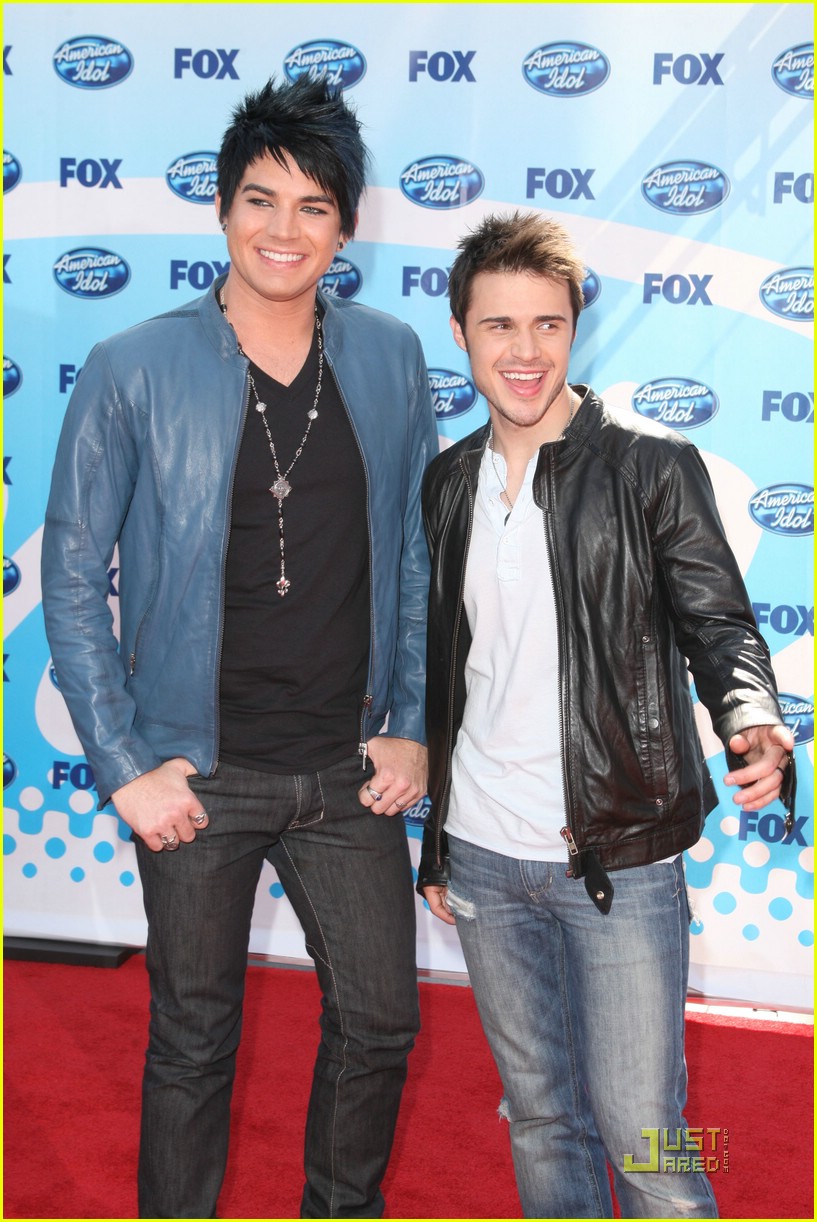 Kris Allen Wins American Idol 8! Photo 1938651 Adam Lambert