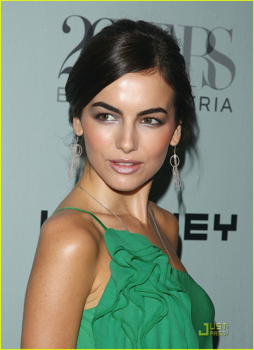 camilla belle whitney contemporaties art party 091995761