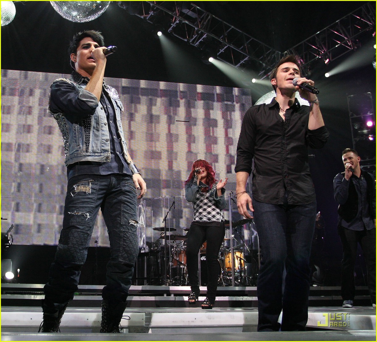 Adam Lambert & Kris Allen American Idol Tour! Photo 2058801 Adam